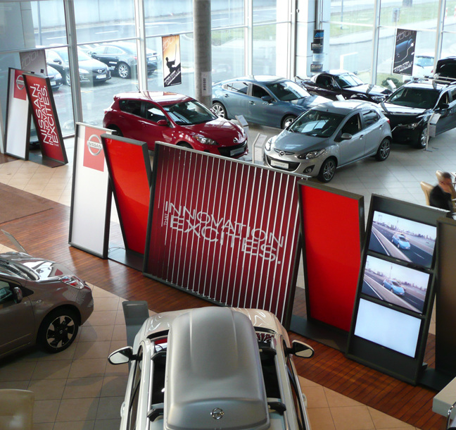 Implementation of showroom graphics for Nissan retailers in France Implementation of showroom graphics for Nissan retailers in France