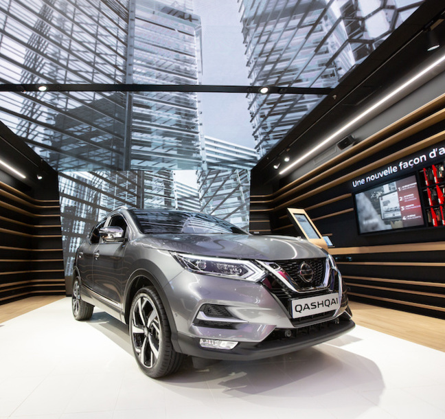 Expert implementation into Nissan's new flagship showroom within Vélizy 2. Expert implementation into Nissan's new flagship showroom within Vélizy 2.